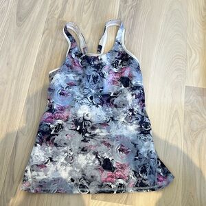 Lululemon top with built in sports bra